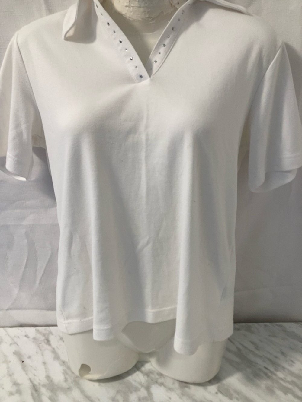 Tradition Country Collection White Studded Collar Polo Top Size S